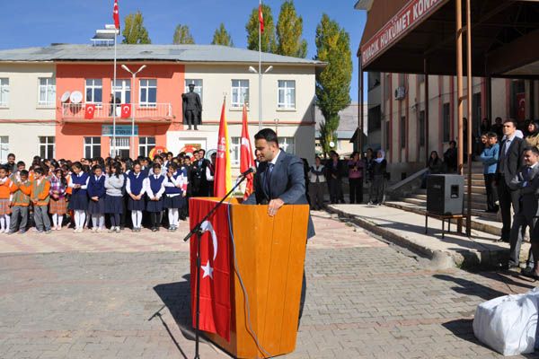 Ovacık’ta 29 Ekim Cumhuriyet Bayramı Kutlamaları galerisi resim 1