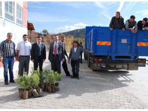 Tunceli’de Okullara Fidan dağıtımı yapıldı