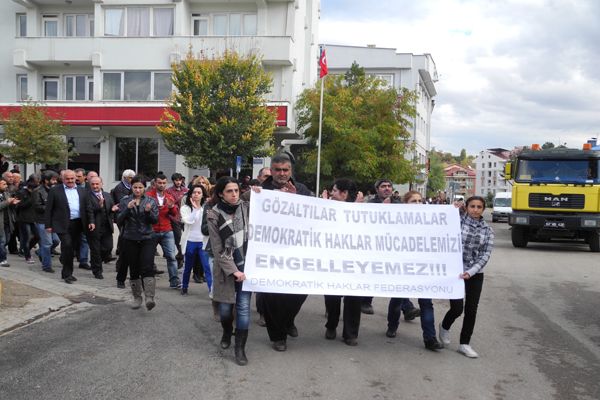 Tunceli'de Gözaltı Protestosu galerisi resim 4