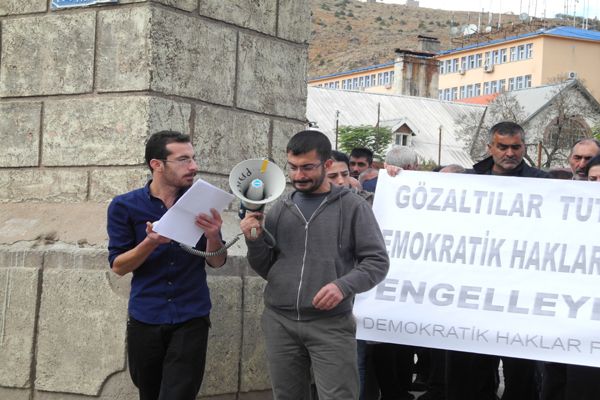 Tunceli'de Gözaltı Protestosu galerisi resim 5