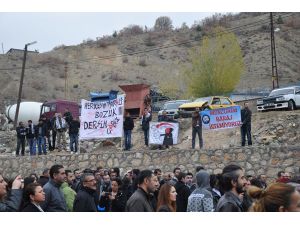 Tunceli'de Baraj Protestosuna 7 Bin Kişi Katıldı