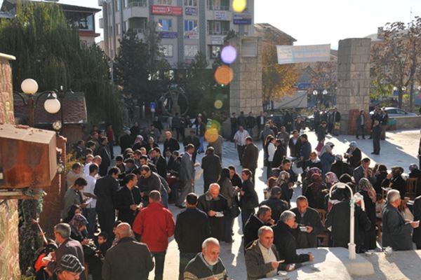 İl Müftülüğü Aşure Dağıttı galerisi resim 3