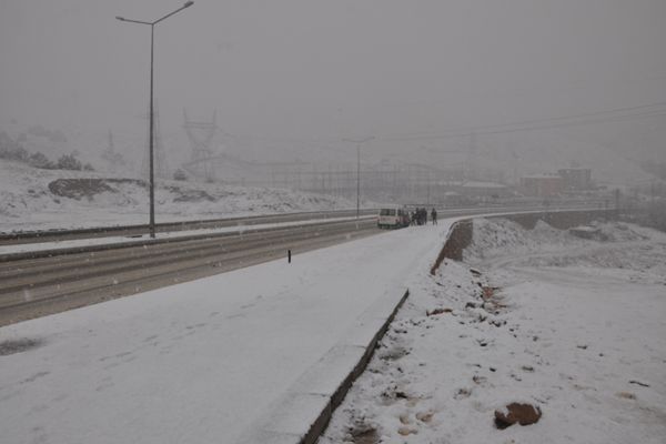 Tunceli'de 118 Köy Yolu Ulaşıma Kapalı galerisi resim 2