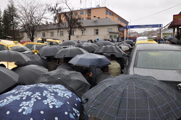 Tunceli'de KCK Operasyonu: 15 Gözaltı galerisi resim 1