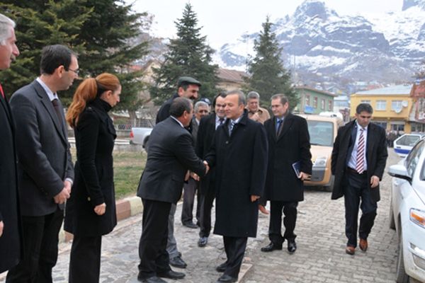 Vali Hakan Yusuf Güner Mazgirt İlçesinde galerisi resim 3