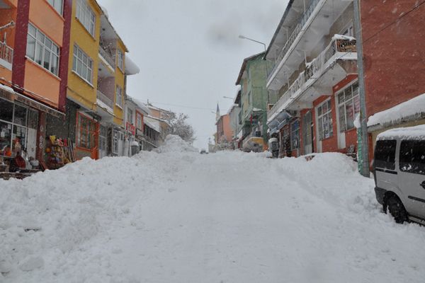 Pülümür’de Yoğun Kar Yağışı galerisi resim 3