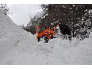 Tunceli’de 197 köy yolu kapalı