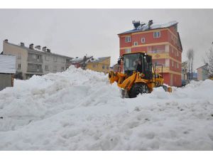 Çatılarda biriken Kârlar tehlike saçıyor