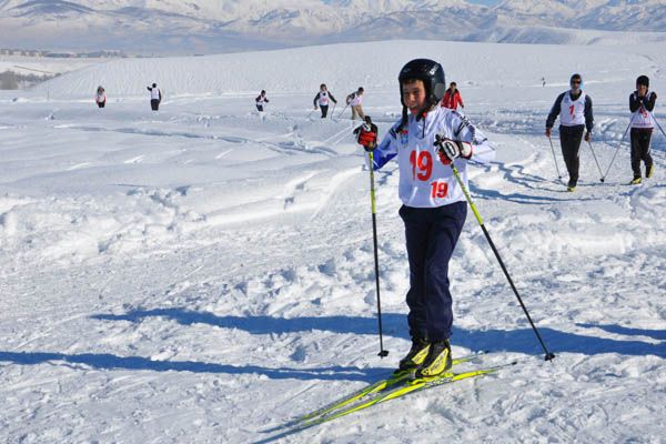 Ovacık’ta kayak yarışması galerisi resim 2