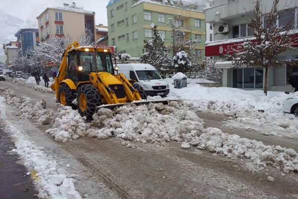 Tunceli’de Kar Esareti galerisi resim 1