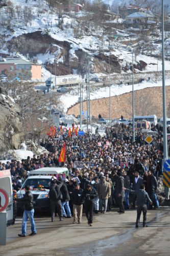 Sakine cansız toprağa verildi galerisi resim 4