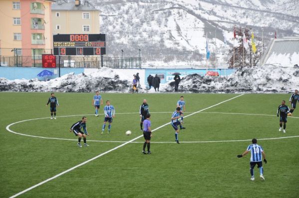 DERSİM SPOR, CİZRE SPOR 0-0 BERABERE KALDI galerisi resim 5