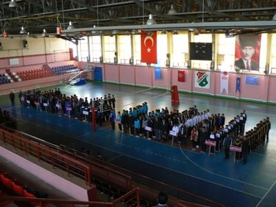 Voleybol Grup Müsabakaları Başladı galerisi resim 4