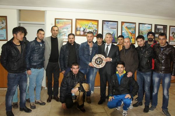 Geçit Belediye Spor’dan Belediyeye ziyaret galerisi resim 2