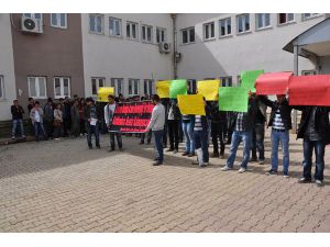 Tunceli Üniversitesi’nde Halepçe katliamı protesto