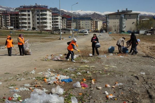 Belediyeden Çevre Temizliği galerisi resim 3