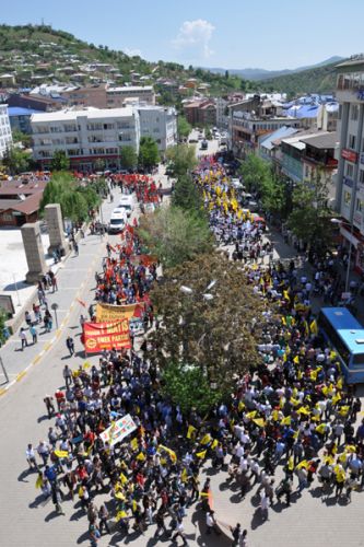 Tunceli'de 1 Mayıs Kutlamaları galerisi resim 3