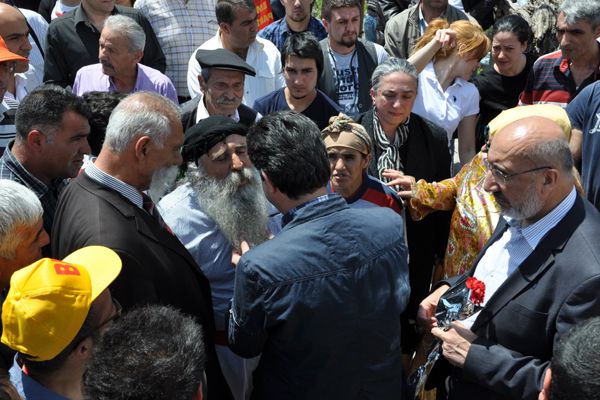 Tunceli'de 1 Mayıs Kutlamaları galerisi resim 5