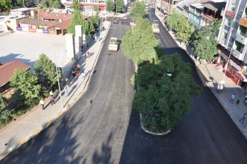 Cumhuriyet Caddesi’nde Asfaltlama Çalışması galerisi resim 1