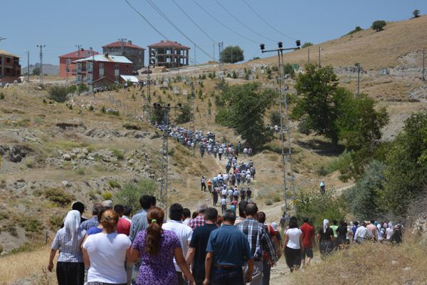 ÖDP Temsilcisi, Tunceli'de toprağa verildi galerisi resim 1