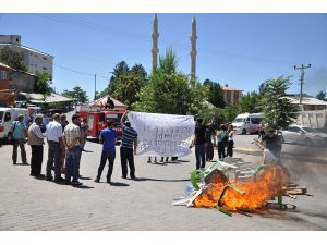 Mağdur Oldukları Gerekçesiyle Yolu Kapattılar