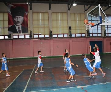 Sporseverler Zeynep Hocasını Unutmadı galerisi resim 1