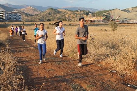 AMATÖR SPOR HAFTASI MÜSABAKALARI DEVAM EDİYOR galerisi resim 2