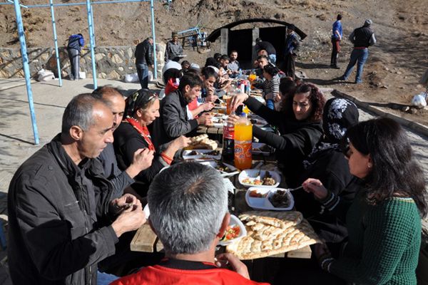 Kadın ve Gençlerden Kutsal Mekânlara ziyaret galerisi resim 3