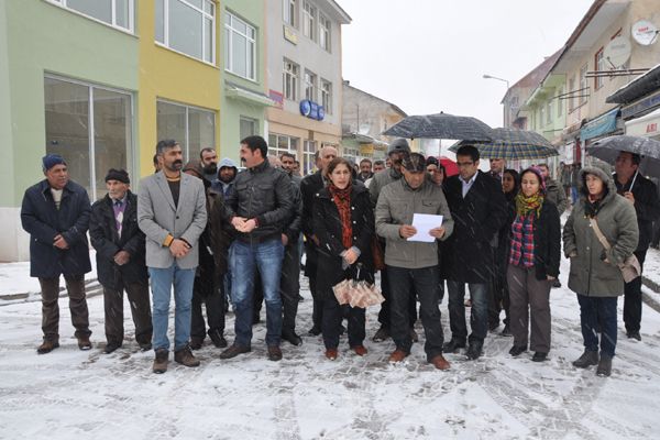 Ovacık’ta gözaltılar protesto edildi galerisi resim 2