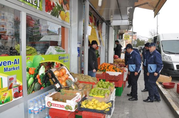 Belediyemizin Zabıta Ekipleri Esnaf Denetiminde galerisi resim 4