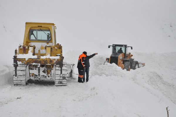 13 Maden İşçisi Son Anda Kurtarıldı galerisi resim 1