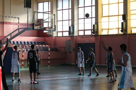 Gençler Basketbol Müsabakaları Başladı galerisi resim 3