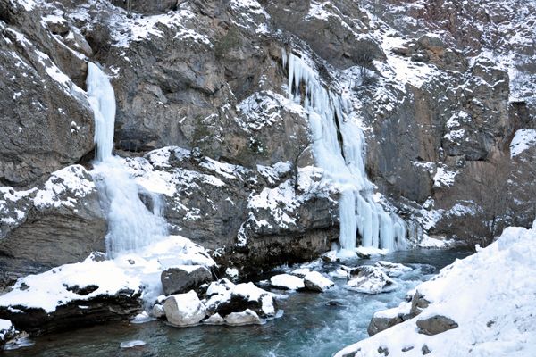 Ovacık'ta Soğuk Hava Etkili Oluyor galerisi resim 5