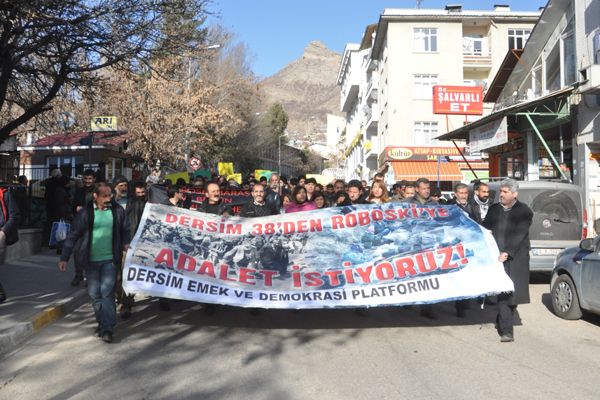 Roboski'de Ölenler Tunceli'de Anıldı galerisi resim 2