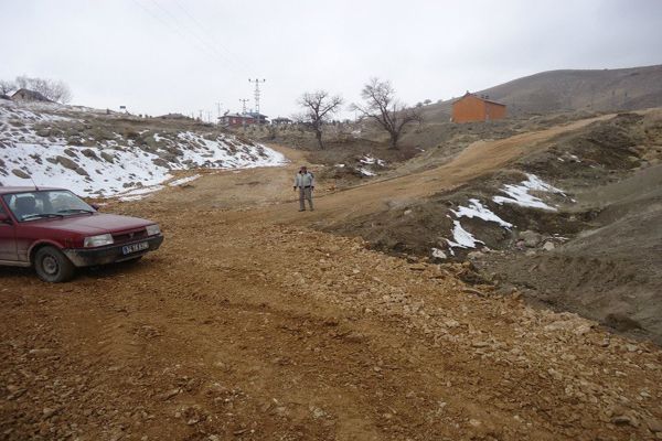 Hozat’ta Yol genişletme çalışması galerisi resim 2