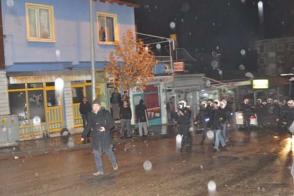 Tunceli'de Olaylı Gece galerisi resim 3