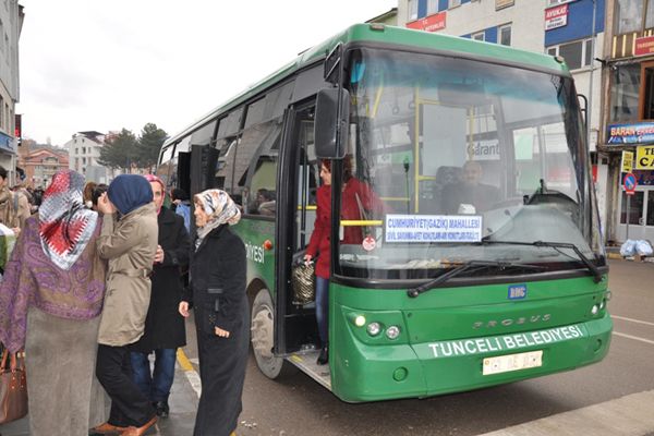 Şahin, Kadınlarla Belediye Otobüsündeydi galerisi resim 3