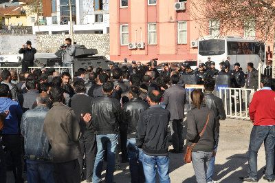 Taraf Yazarından Fişlemeye Suç Duyurusu galerisi resim 3