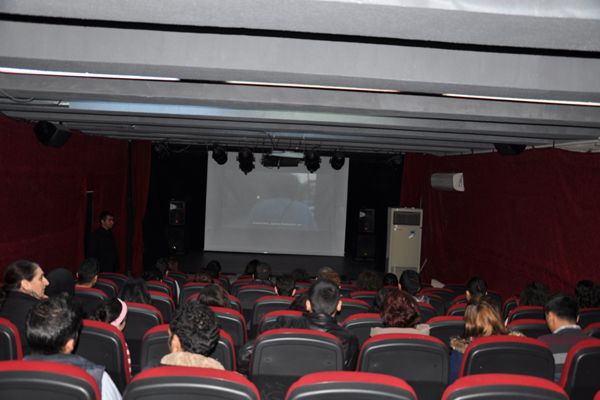 ! F İstanbul Film Festivali İzleyicisiyle Buluştu galerisi resim 2