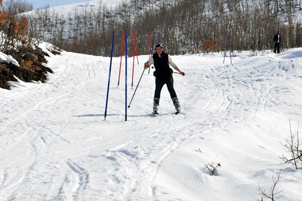 Ovacık ilçesinde kayak şampiyonası düzenlendi galerisi resim 1