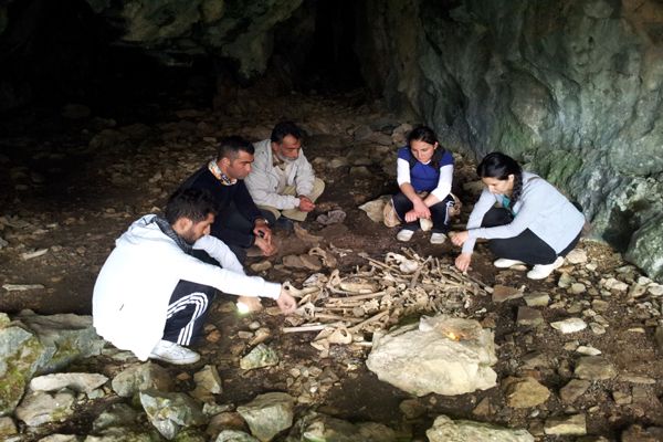 Mezarlarını Bulamadılar, Kemiklerine Mum Yaktılar galerisi resim 3