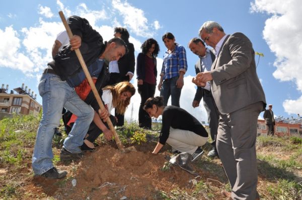 Tunceli Belediyesi ve DEDEF, Berkin Elvan anısına galerisi resim 2