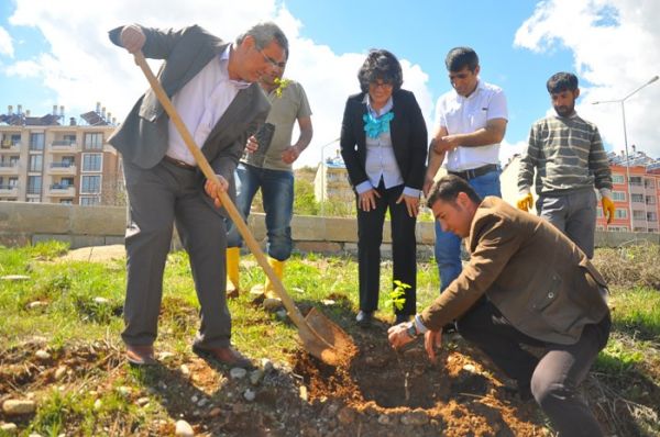 Tunceli Belediyesi ve DEDEF, Berkin Elvan anısına galerisi resim 7