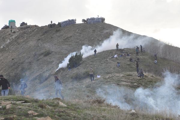 Kalekol inşaatında gerginlik: 1'i ağır, 2 yaralı galerisi resim 2