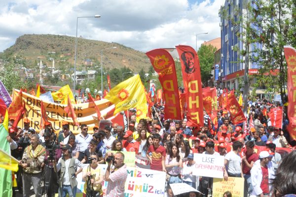 Tunceli’de 1 Mayıs Emek ve Dayanışma Günü galerisi resim 5