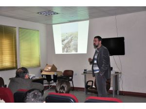 Tunceli Üniversitesinde "Van içinde deprem" Konfer