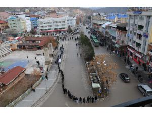 Tunceli'de Adalet ve Barış için, insan zinciri