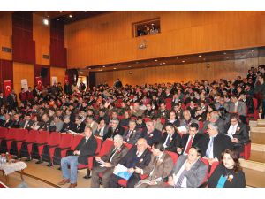 Prof.Dr.Ahmet Mete Işıkara Tunceli'de