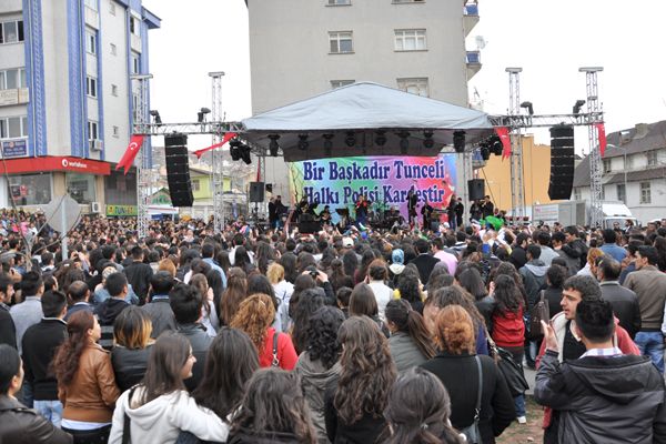 Deniz Seki Tunceli’de Coşturdu galerisi resim 5