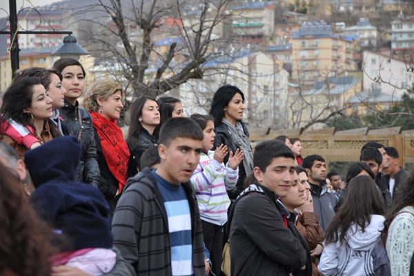 Deniz Seki Tunceli’de Coşturdu galerisi resim 6